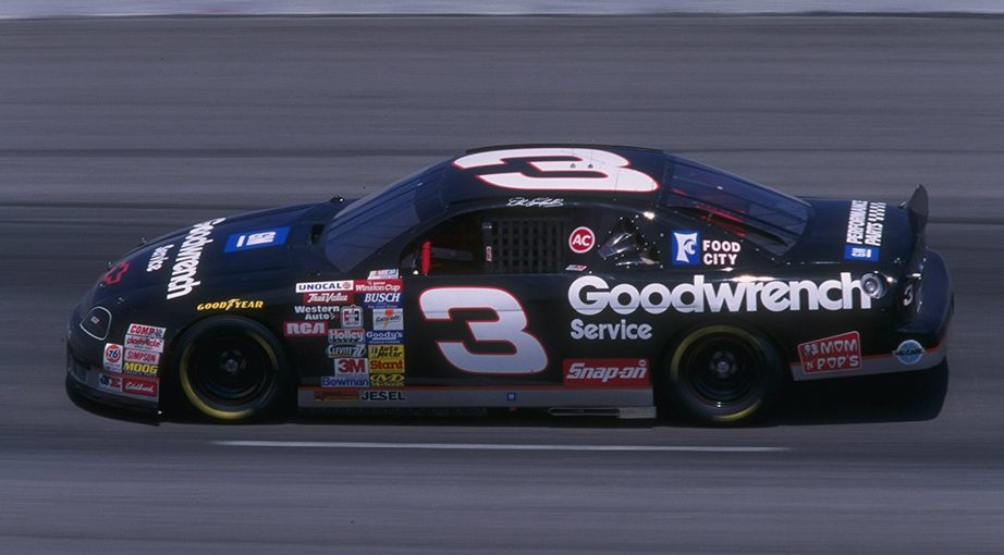 2017-June-20-Dale-Earnhardt-922x510.jpg