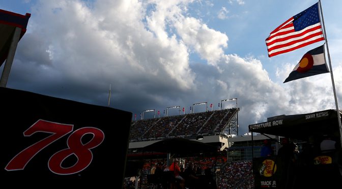 Inclement weather brings out red flag at Coca-Cola 600