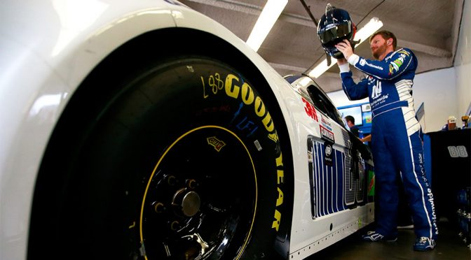Featured image for Dale Earnhardt Jr. busy in final Daytona 500 tune-up