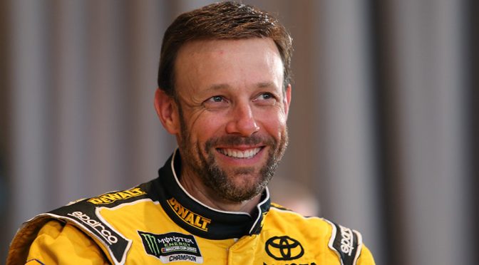 Matt Kenseth, JGR welcome new sponsor in Circle K