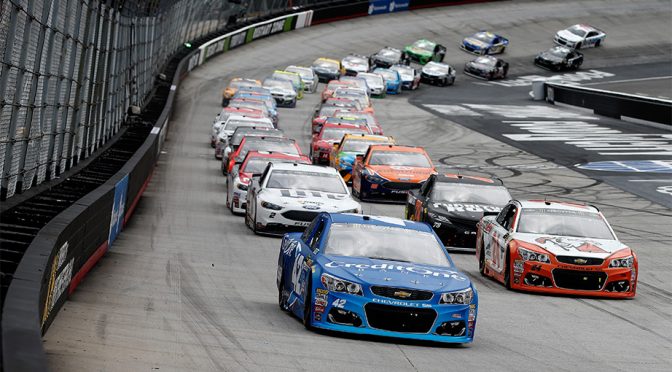 Larson, Truex Jr. claim Stages 1, 2 at Bristol