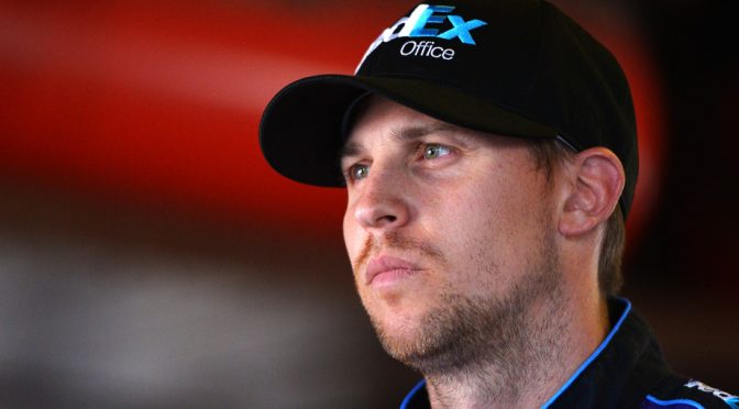 Featured Image for Hamlin to wear special shoes for 'The Clash' at Daytona