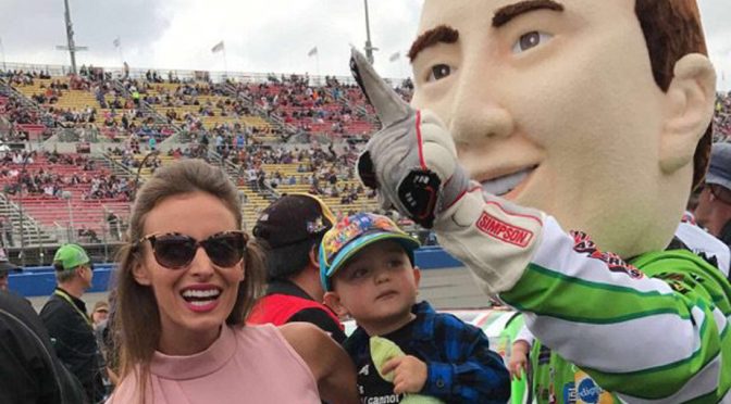 Featured image for Keelan supports Larson, 'Intimidator' steals Jack Roush's hat
