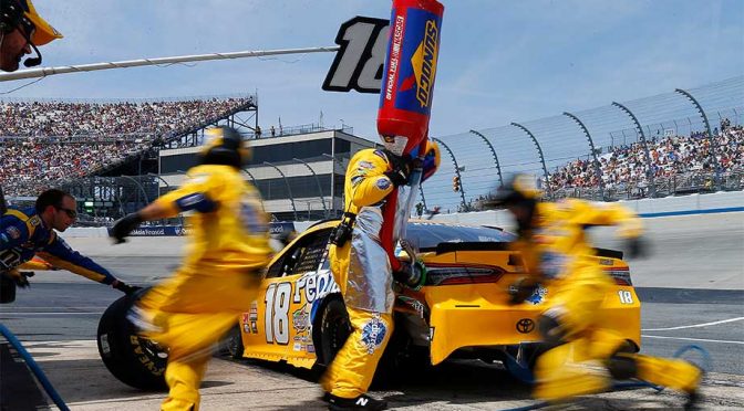 Featured image for Ben Beshore to sit atop pit box for No. 18 JGR team