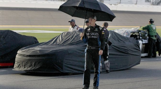 Featured image for XFINITY Series race at Daytona resumes after weather delay