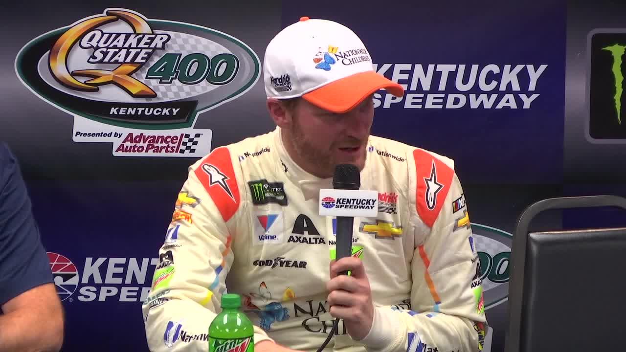 Junior gets a rockin' gift from Kentucky - Official Site Of NASCAR