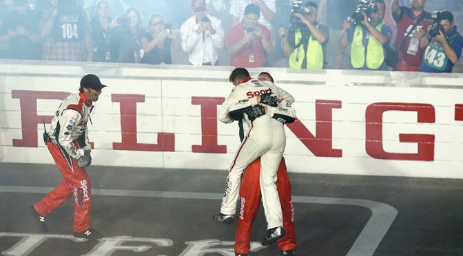 Analysis: Hamlin’s Darlington win a true throwback