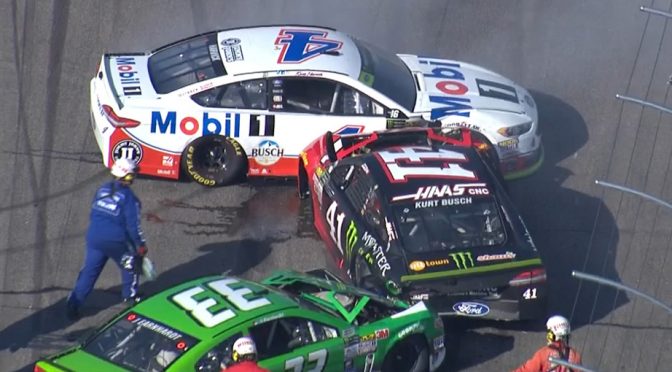 Kyle Busch, Martin Truex Jr. split stage wins after wreck