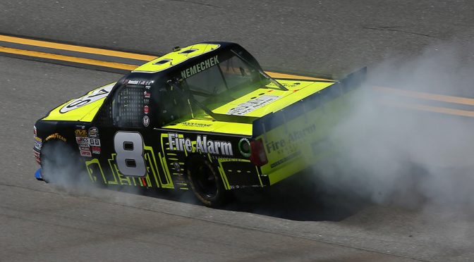Trouble knocks Nemechek, Hemric from Chase hunt