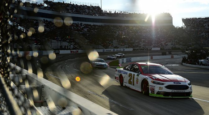 Ryan Blaney, Kevin Harvick battle gets heated at Martinsville