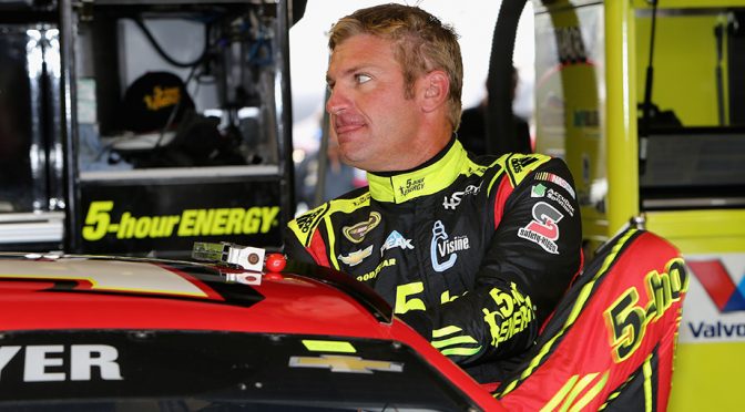 Bowyer's Darlington scheme honors Benny Parsons