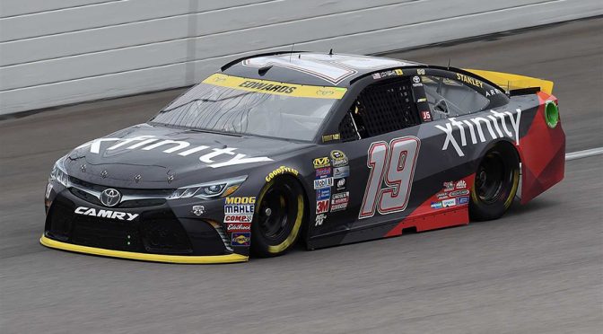 See every car in field, plus roster info