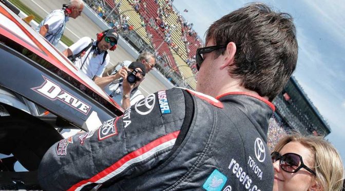 Jones' first victory since father's passing is special - Official Site ...