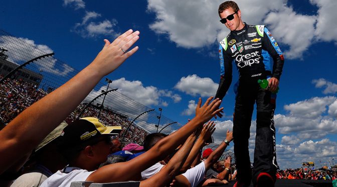 Great Clips extends relationship with Hendrick, No. 5 team