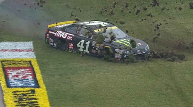 Kurt Busch going to backup car after late practice spin