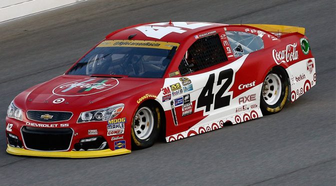 Chase rookie Larson sweeps Saturday Chicago practices