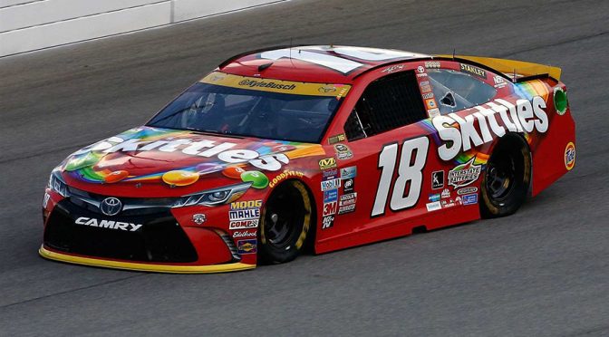 See every car in the field, plus crew chiefs, spotters