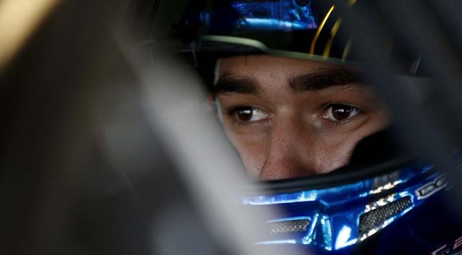 Featured image for Bridesmaid baton passed to Elliott in Chase opener at Chicago