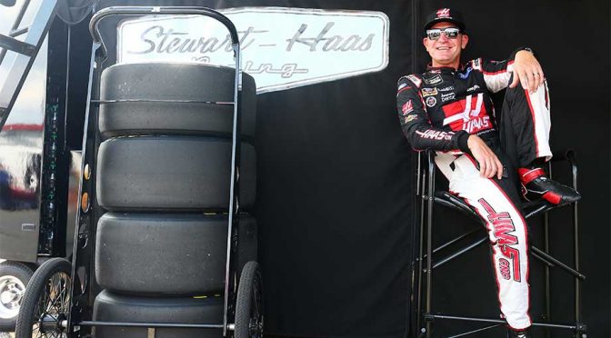 Clint Bowyer addresses confrontation with crew chief, team’s future