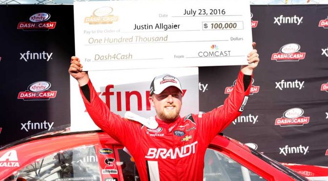 Justin Allgaier earns Dash 4 Cash bonus check at Indy