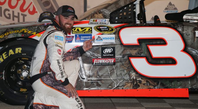 See every car, team rosters for Texas