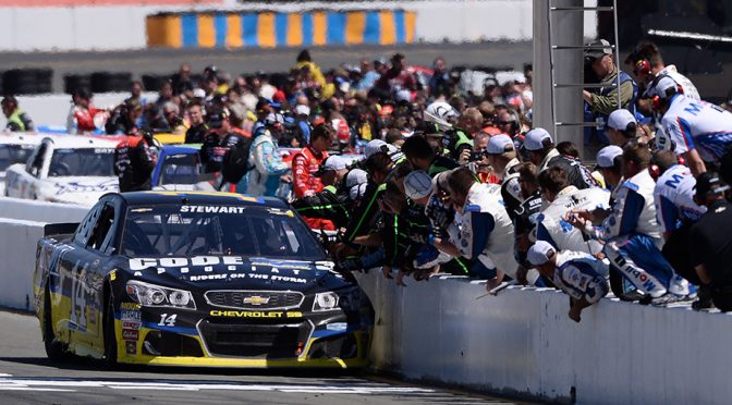 NASCAR Nation reacts to Tony Stewart's Sonoma win