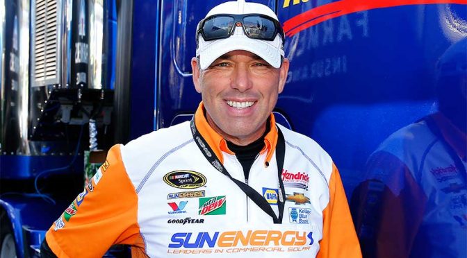 Meet Eddie D'Hondt, Chase Elliott's spotter