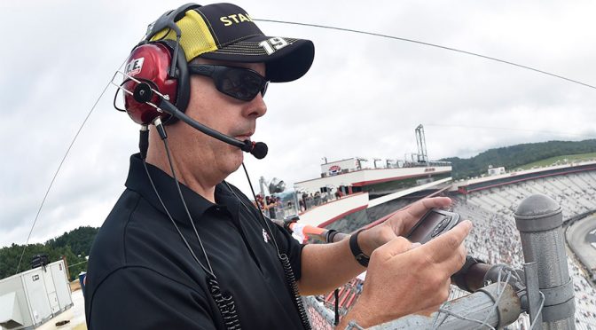 Featured Image for Meet Jason Hedlesky, Carl Edwards' spotter