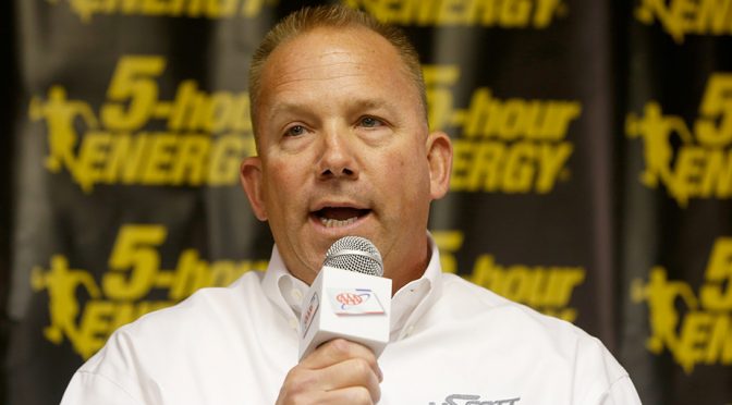 HScott Motorsports won't compete in NASCAR in 2017