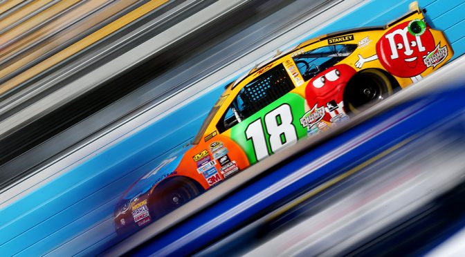 Featured image for Kyle Busch, Truex lead practices at Phoenix