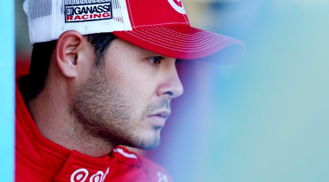 Kyle Larson leads opening practice at Phoenix