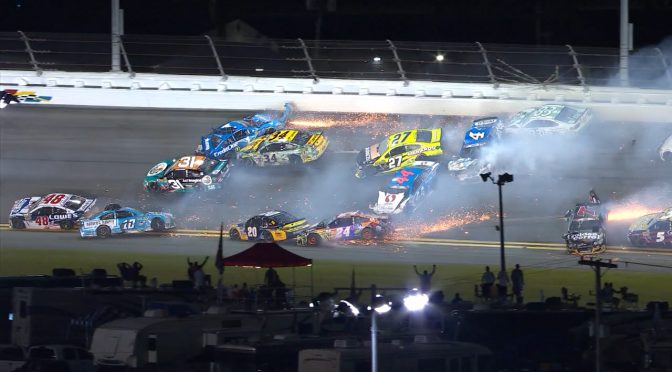 'Big One' takes out big names midway through Daytona