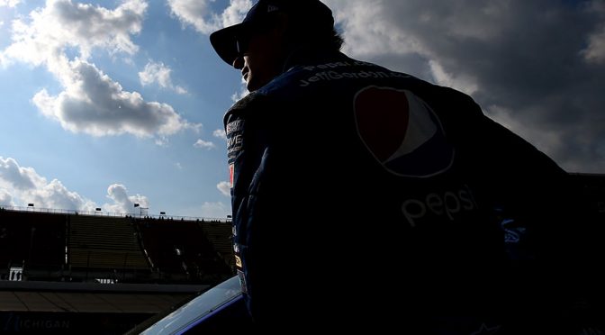 Featured Image for Gordon, Biffle on opposite sides of Chase bubble