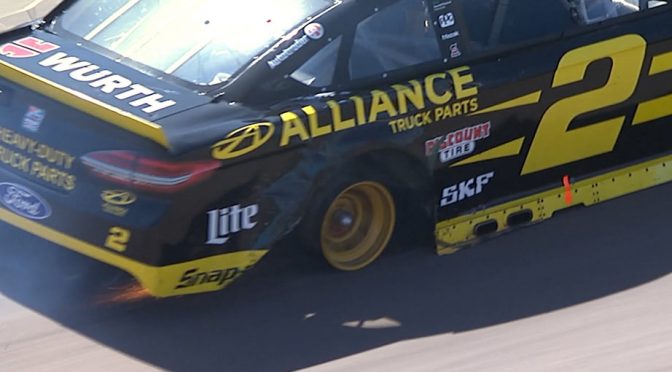 Tire trouble hits Keselowski at Phoenix