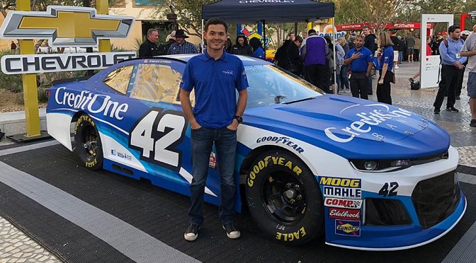 Kyle Larson, Credit One Bank expand sponsorship for 2018