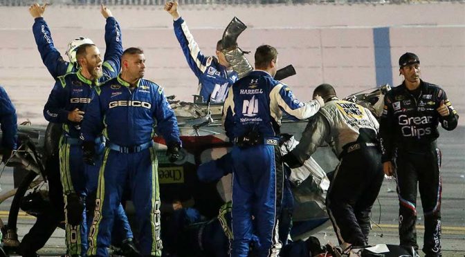 Featured image for Teams reminded of safety rules in drivers' meeting