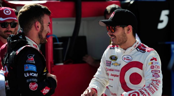 Featured Image for Drivers honoring legends at Darlington