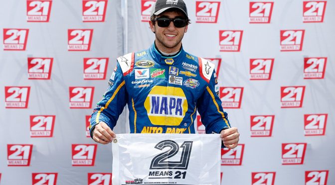 Chase Elliott earns 21 Means 21 Pole Award at Talladega