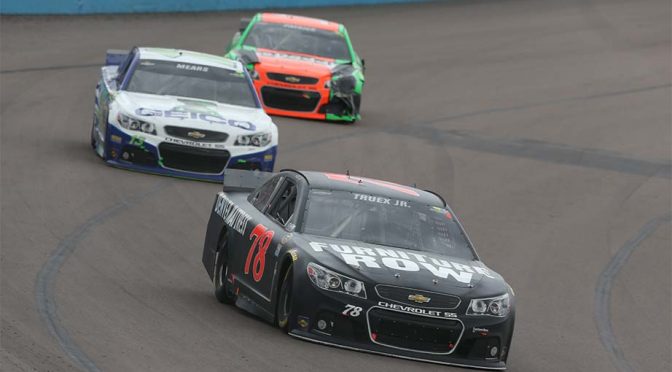 Live chat: Phoenix races