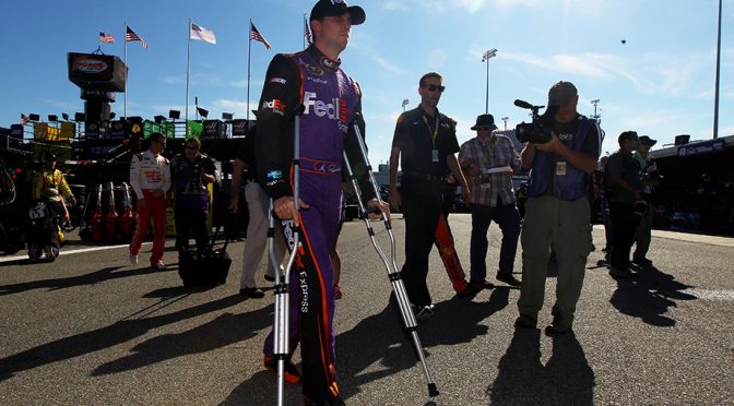 Denny Hamlin undergoes successful knee surgery