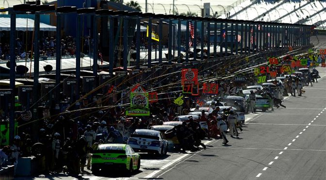 Live chat: Homestead-Miami tripleheader