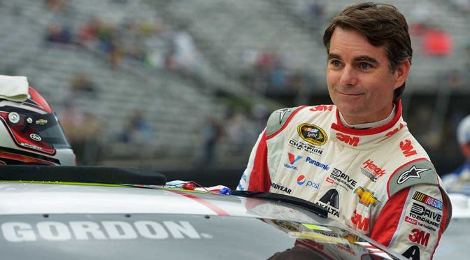 Featured Image for Jeff Gordon to join FOX's NASCAR coverage in 2016