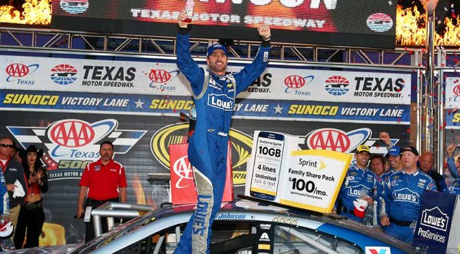 Johnson foils Keselowski, rallies to Texas win