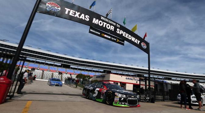 Featured Image for Kahne, Truex top Texas Cup practices