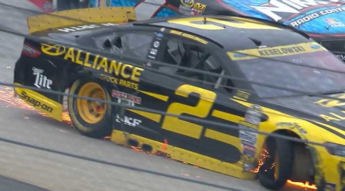 Chase contenders Kes, Kurt Busch involved in big wreck
