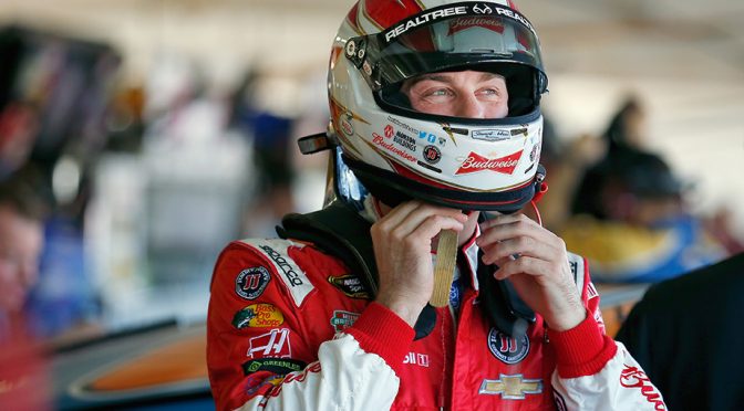Harvick has no regrets over post-race shove