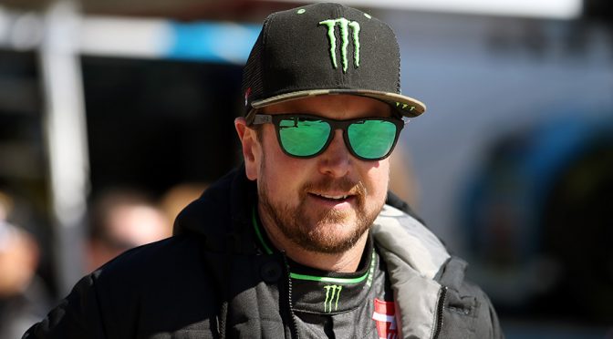 Featured image for Kurt Busch on Atlanta pole after Kyle's time disallowed