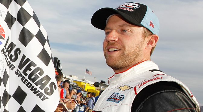 Regan Smith, wife expecting second child