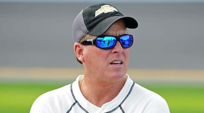 Featured Image for Ron Hornaday Jr. gets Sprint Cup ride for 2015