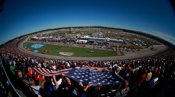 Live social updates from Talladega